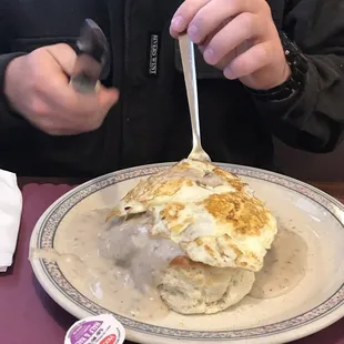 Chicken fried Steak / Eggs Benedict