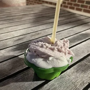 Strawberry and sweet cream