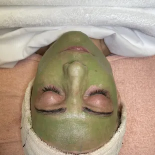 Hydrating facial