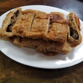 Shanghai Vegetarian Mock Duck