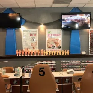 Deluxe Nail Salon - Corpus Christi, TX 78418