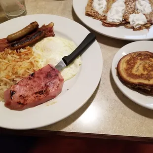 The lumberjack cinnamon french toast breakfast