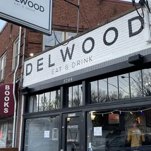 the outside of a delwood restaurant