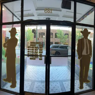 ramen and noodles, outside