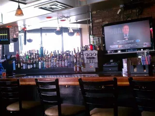 8/10 Bar & Grille