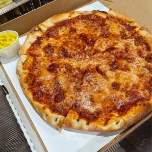Cheese pizza
