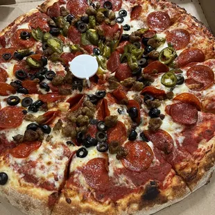 Built my own XLG pepperoni with black olives and jalapeño. At half price even better than I hoped!