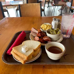 Two meat plate (Brisket &amp; Sausage) with Macaroni &amp; Cheese