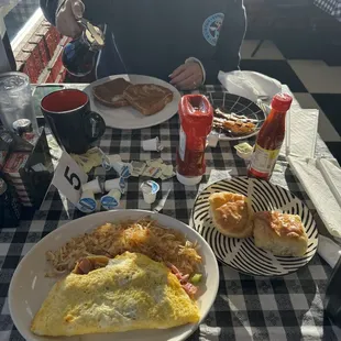 Western omelette, and French toast