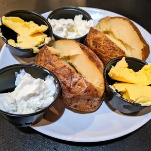 DeMore's Offshore Bar & Grill