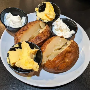 09/18/22 Baked Potato, Butter, Sour Cream