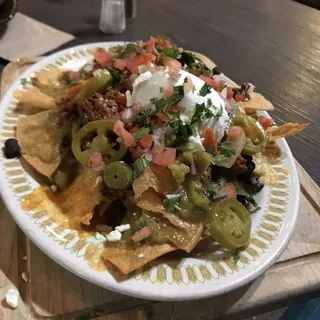 SAUCY NACHOS