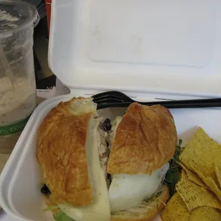 WALDORF CHICKEN SANDWICH