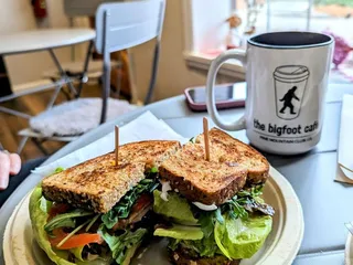 The Bigfoot Café