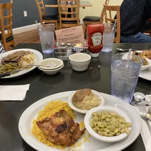 &quot;Saturday Special&quot; - Baked chicken (dark or light meat) w/Lima Beans (&quot;Veggie of the Day&quot;) &amp; a choice of vegetable.