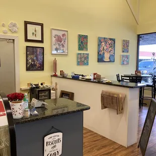 Fleur Bistro (Bakery) check out.