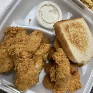 Hand breaded large fried chicken tenders with fried mushrooms and House ranch.