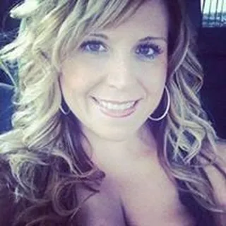 Jen M.