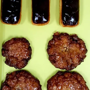 Apple fritter,  Eclair