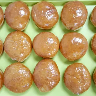 Filled donuts/Lemon,Strawberry, Chocolate, Bavarian or Vanilla pudding