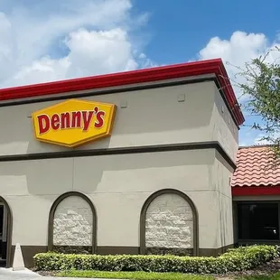 the front of a restaurant