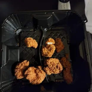 Supposed to be the chicken strips appetizer.. confirmed it should be 5 chicken straps. This doesn't look like chicken straps to me.