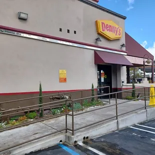 This location does not honor any discounts, coupons or special offerings.