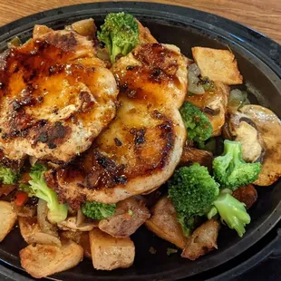 Bourbon chicken skillet with veggies