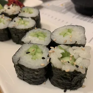 Cucumber roll