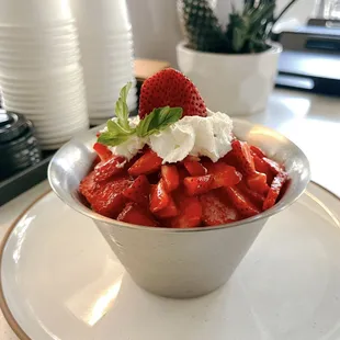 Strawberry Bingsu