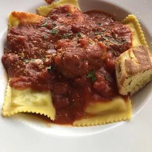 Ravioli Lunch Special