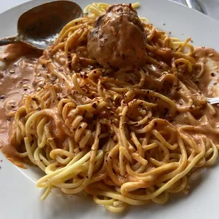 Spaghetti and meatballs alla vodka sauce