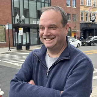 Mike M.