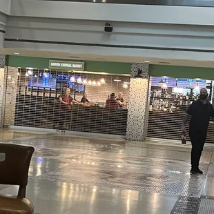 Angry MOD ready to close shop at 5pm