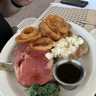 Queen Cut Prime Rib