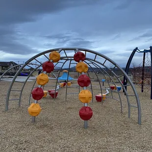 Jungle gym
