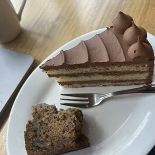 Awesome Banana Bread&amp; Yellow cake