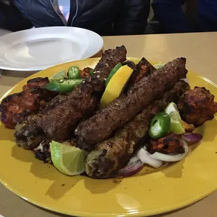 Dera Mixed Grill