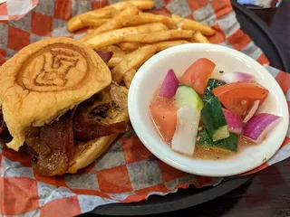 Roots Burger Bar