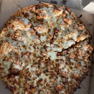 Chicken bacon ranch pizza.