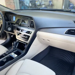 Back to new, auto detailer, derby ks, Derby Detailing,Hyundai , deep cleaning, 316-794-6359