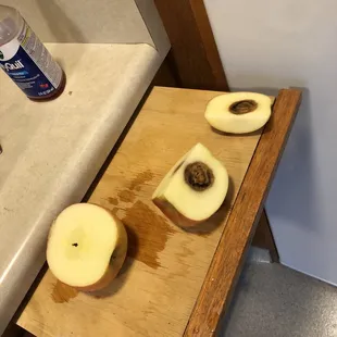 apple slices on a cutting board