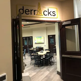 restaurant and bar inside Black Gold golf course