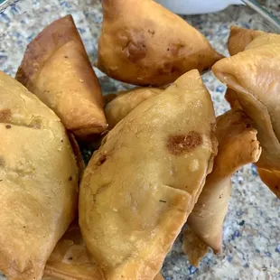 Veggie samosas