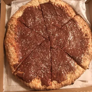 NUTELLA DESSERT PIZZA
