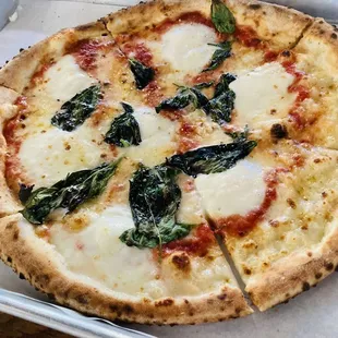 Margarita  pizza excellent