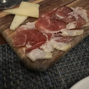 Ibérico ham and manchego cheese charcuterie