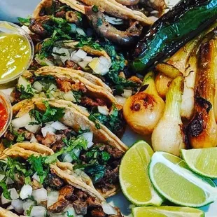 Asada tacos tradicionales