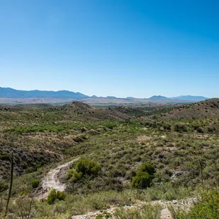 My back yard is a mountain range.  My front yard is 500 square miles of conservation land where no one can ever build.