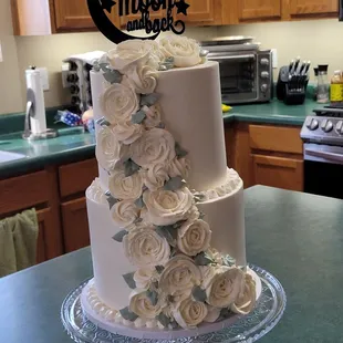 Finished wedding cake (cake topper did not come with the cake).